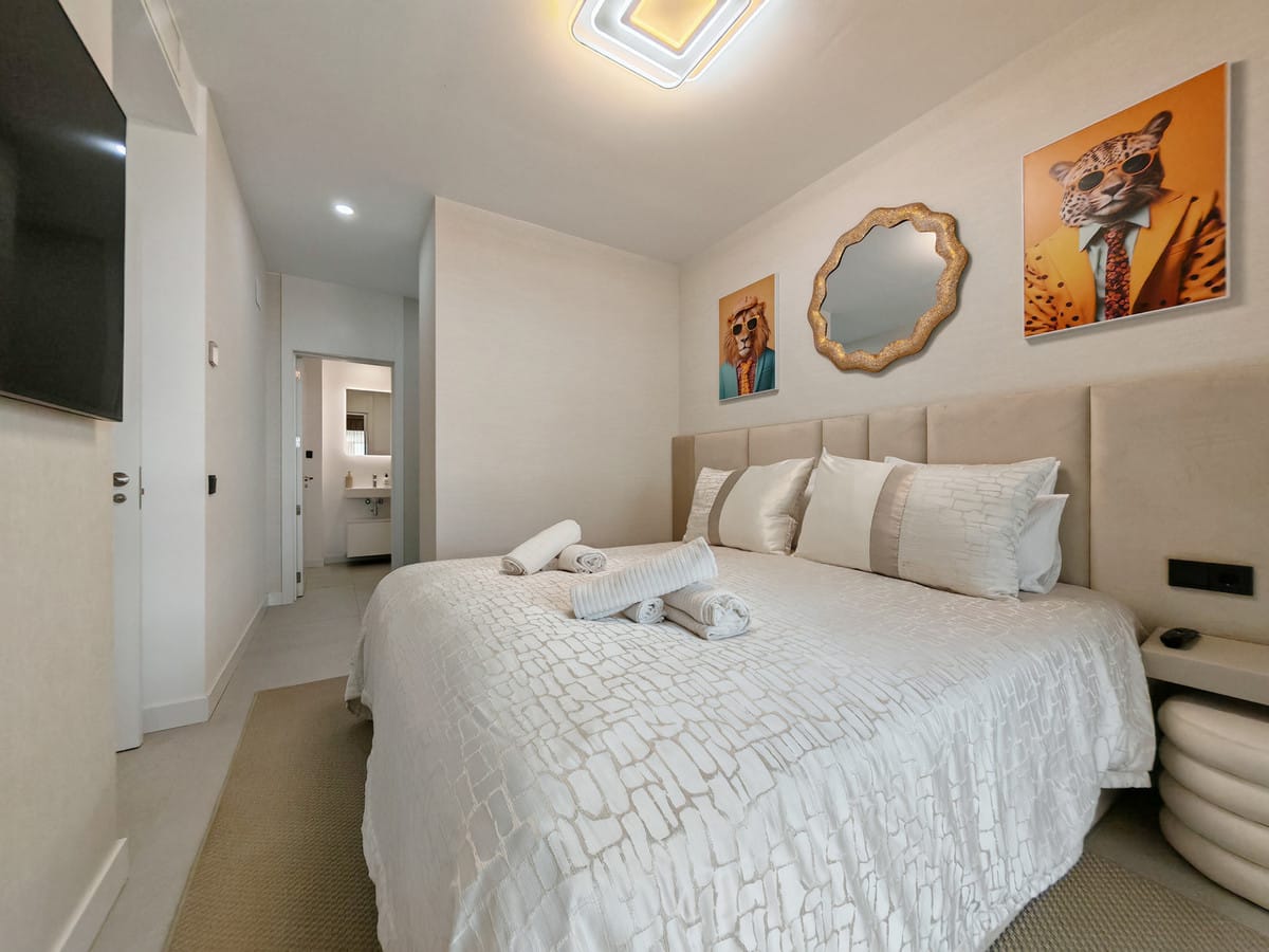 Duplex-penthouse met 3 slaapkamers in Altos de los Monteros, Marbella in Altos de los Monteros - foto 18