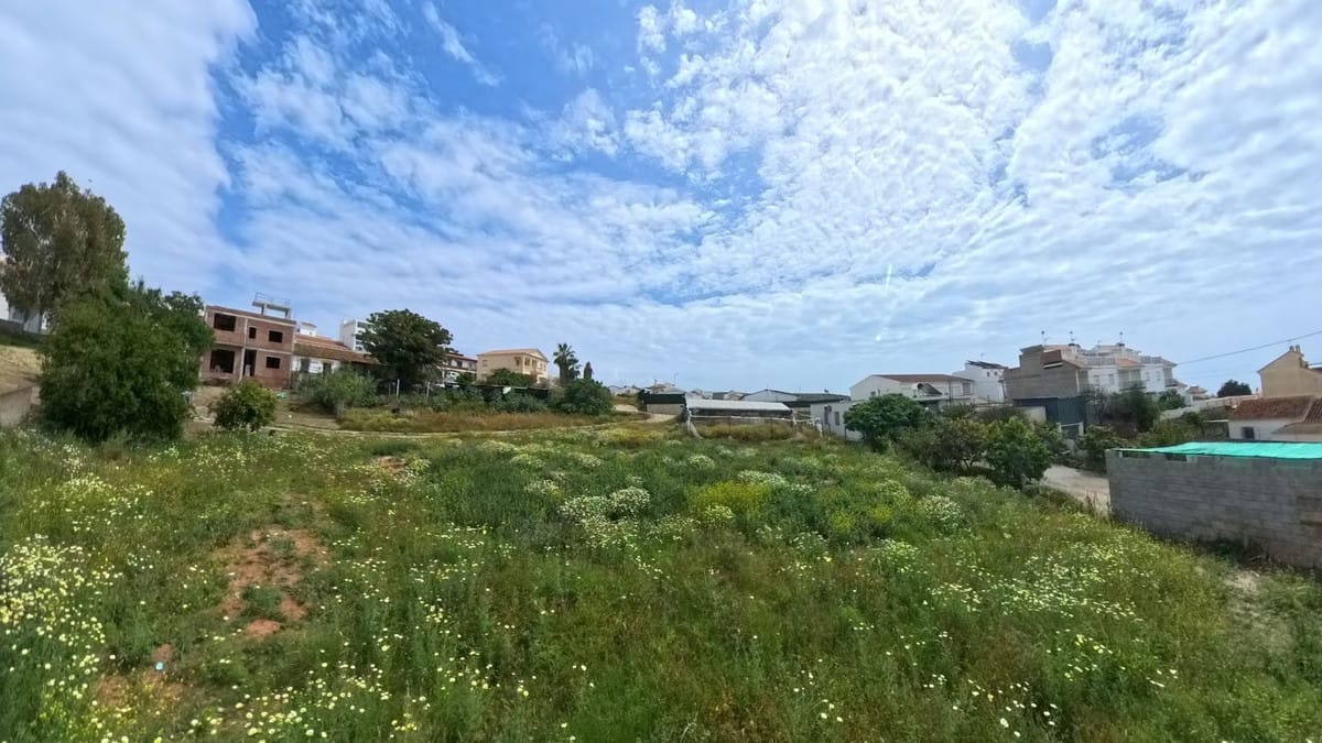 Twee kavels te koop in Almáyate, Vélez-Málaga – totaal 945 m² in Vélez-Málaga - foto 2