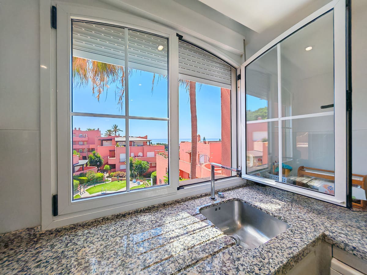Duplex-appartement met 3 slaapkamers in Marbella in Marbella - foto 8