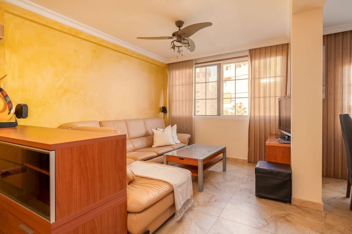 2 bedroom Apartment in Fuengirola in Fuengirola - foto 11