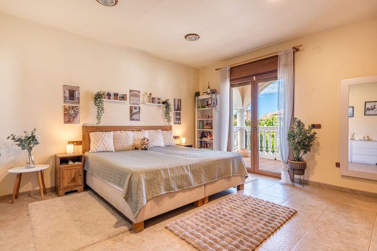 Villa met 4 slaapkamers in Sierrezuela in Sierrezuela - foto 9