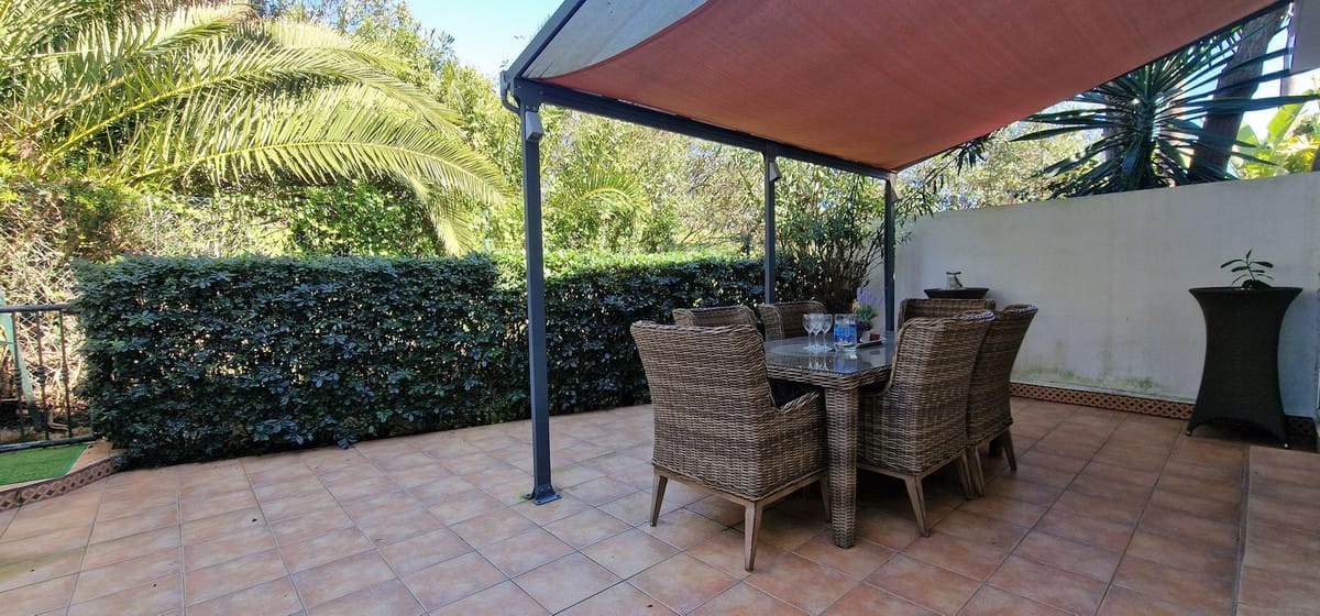 3-slaapkamerwoning aan de frontline golf in La Duquesa in La Duquesa - foto 4