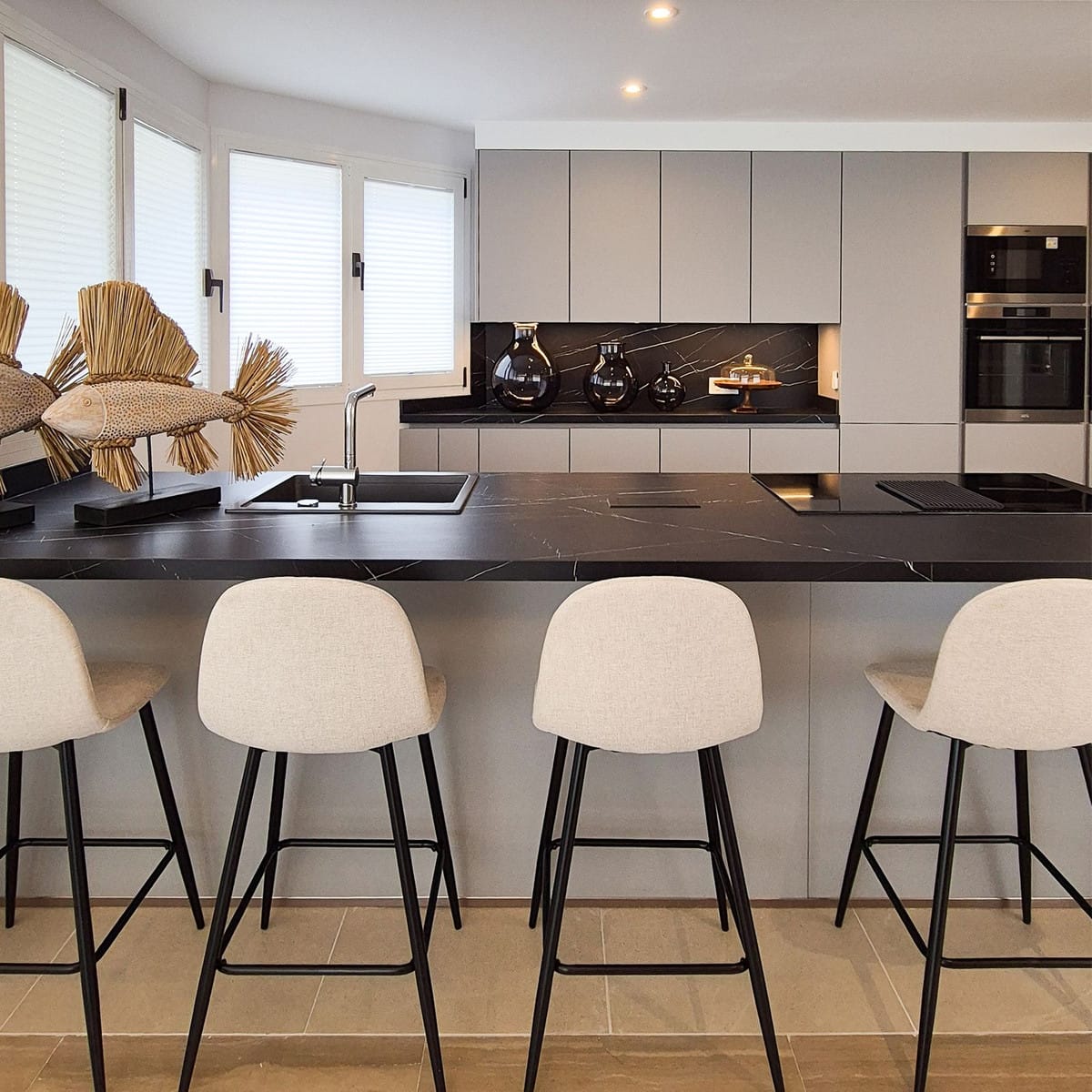 Drie-slaapkamer duplexpenthouse in Marbella in Marbella - foto 4