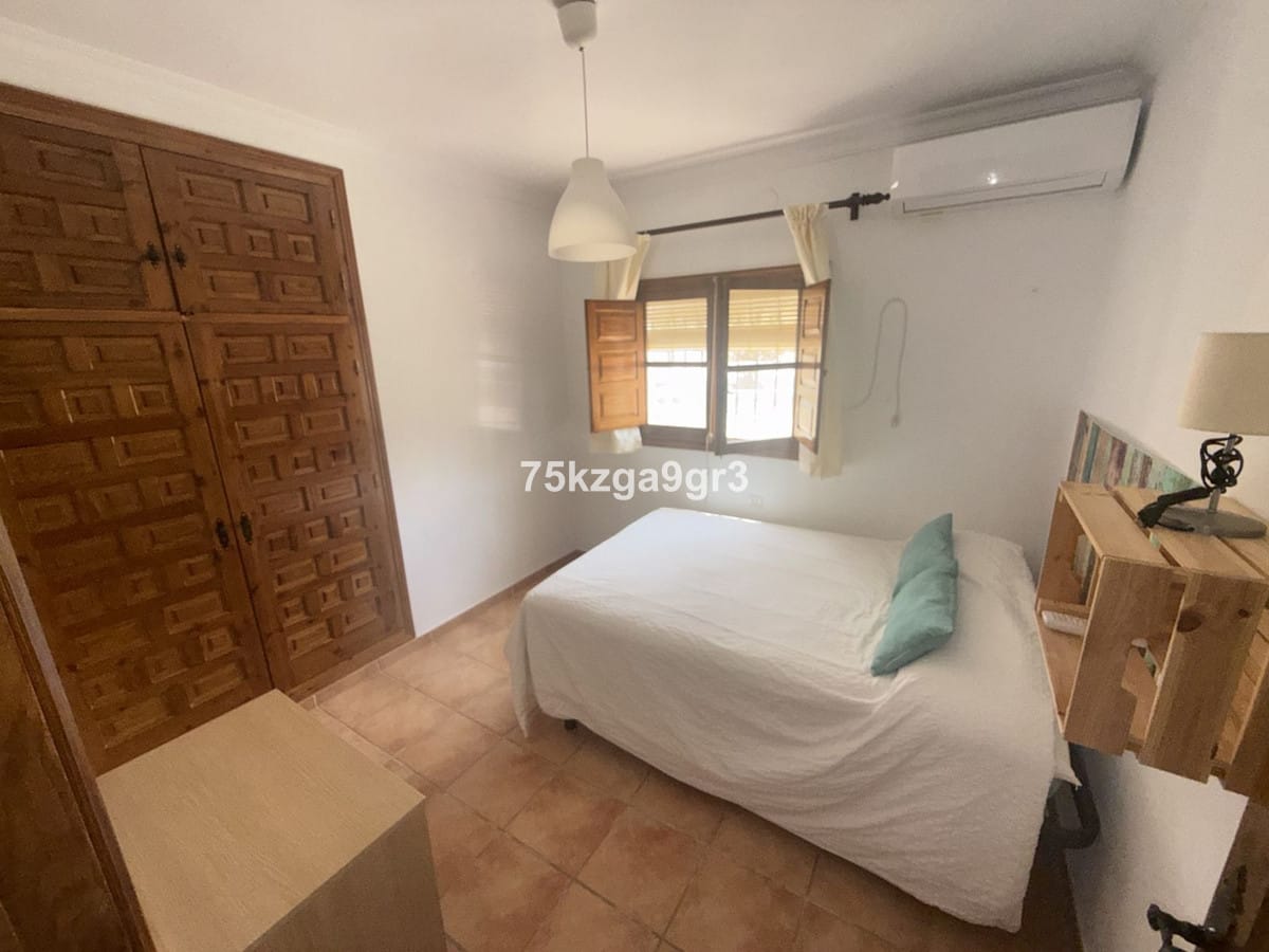 Vrijstaande villa met 4 slaapkamers in Alora in Alora - foto 16