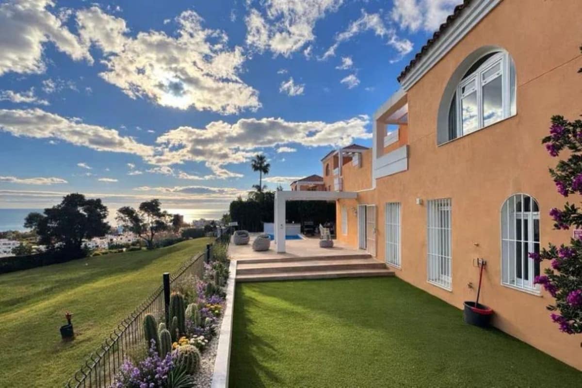 Begane grond appartement met 4 slaapkamers in Manilva in Manilva - foto 2