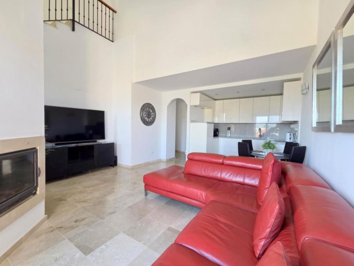 Drie-slaapkamer duplex-penthouse in La Duquesa in La Duquesa - foto 4