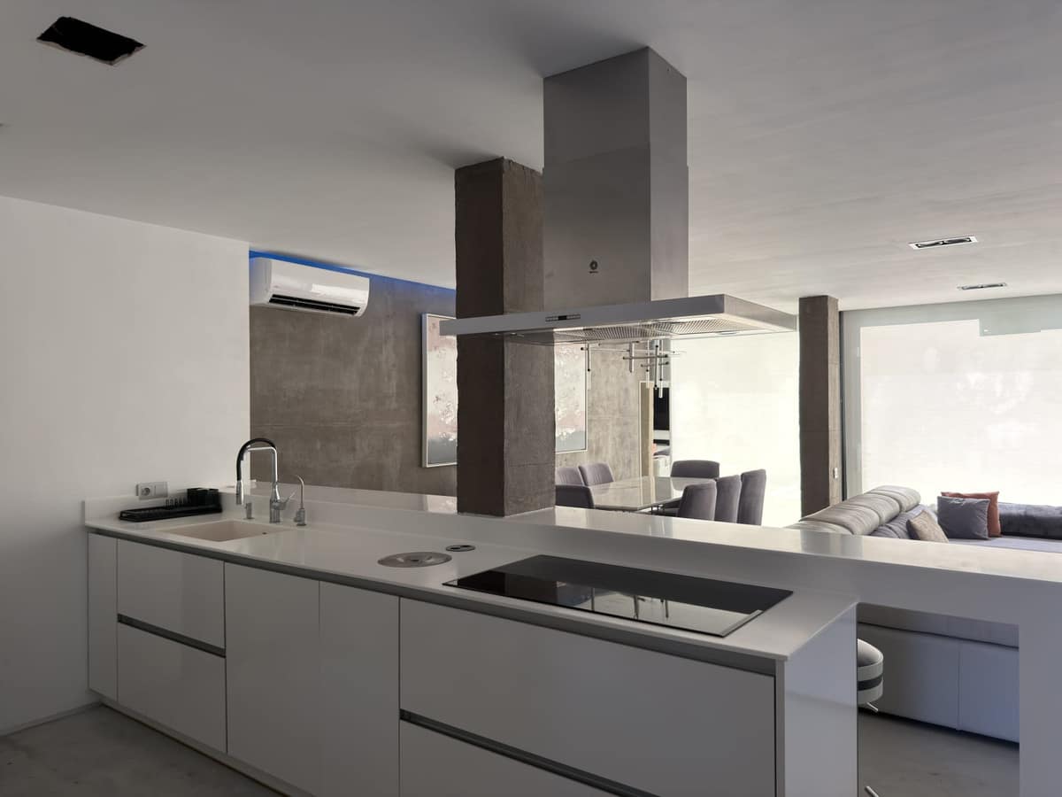 Elegante halfvrijstaande villa met privézwembad nabij Puerto Banús, Nueva Andalucía in Nueva Andalucía - foto 8