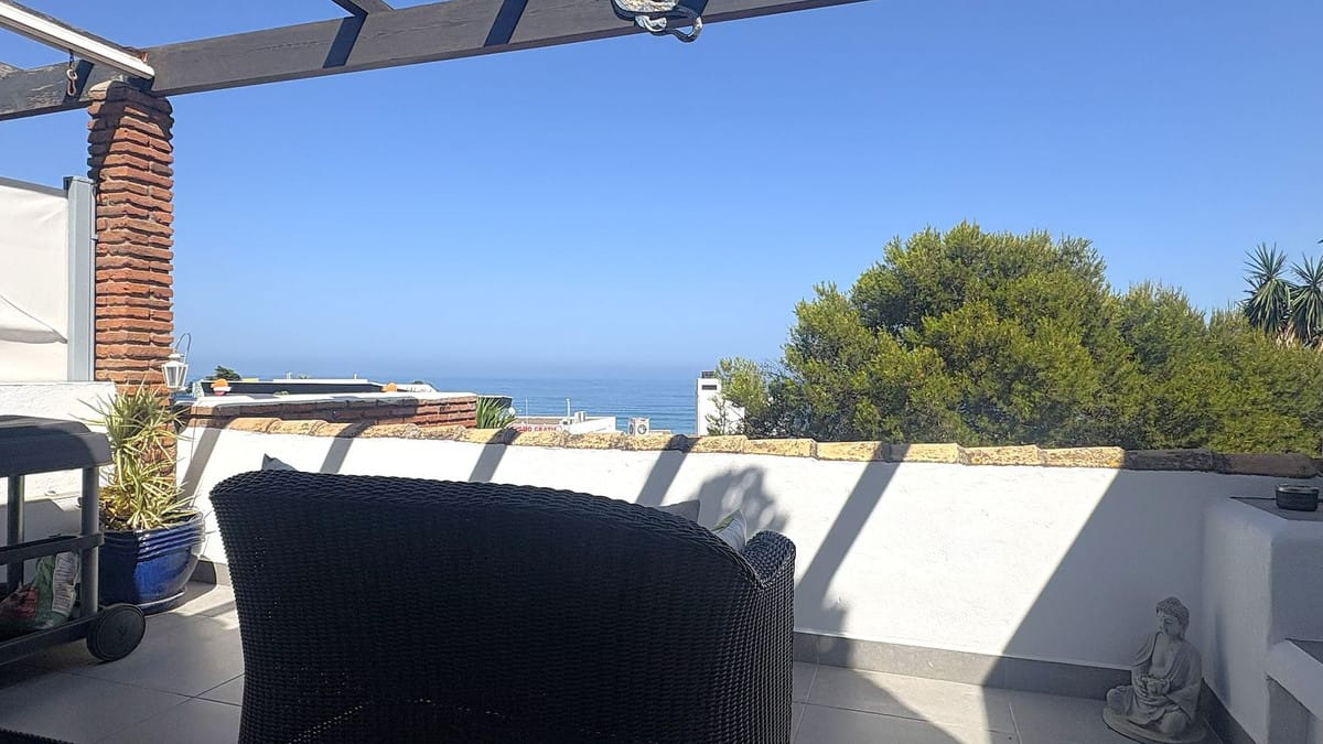 Drie-slaapkamer appartement in Estepona met zeezicht in Estepona - foto 7