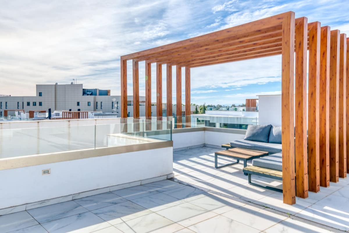 2-slaapkamer penthouse met zee- en bergzicht in Estepona in Estepona - foto 19