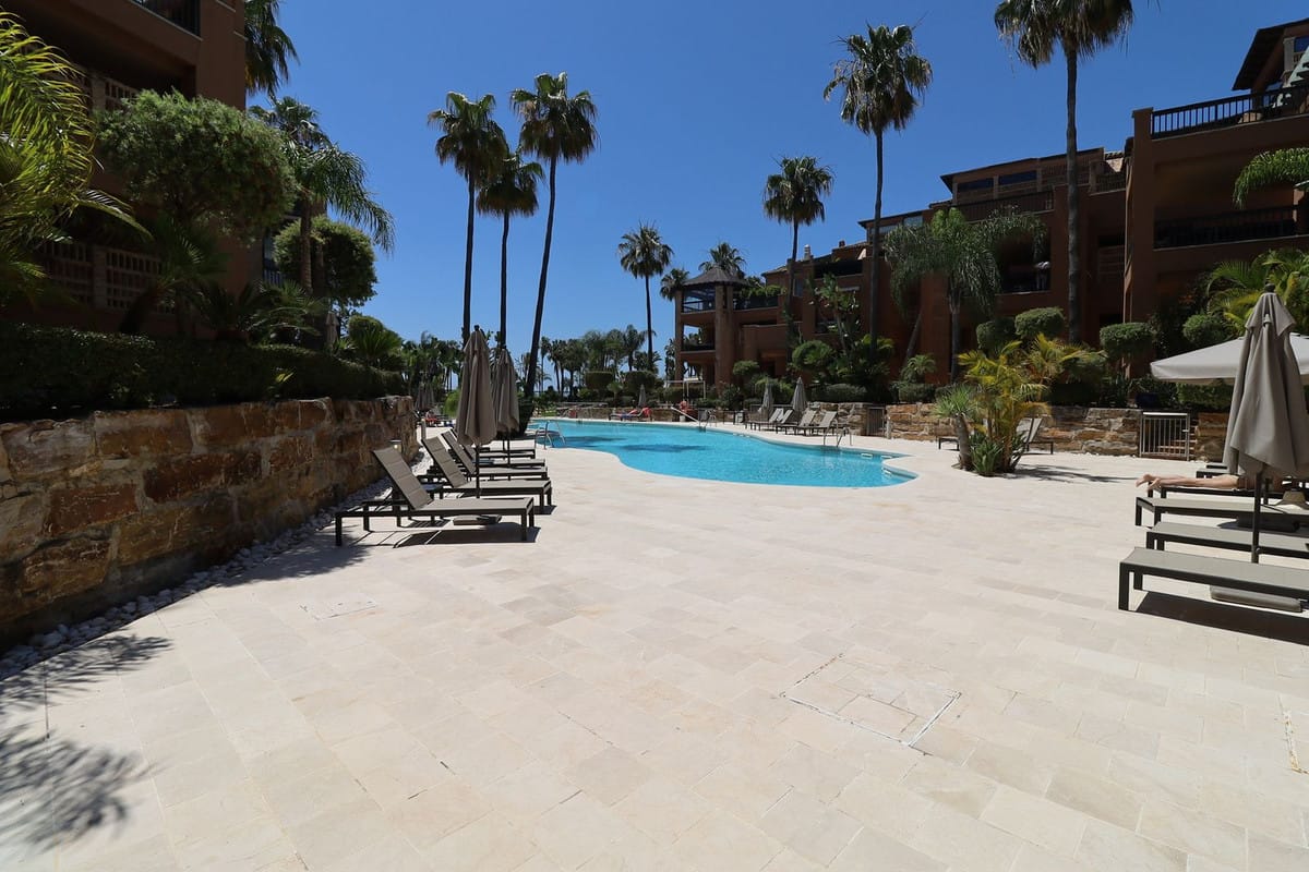 Appartement met 4 slaapkamers aan het strand in San Pedro de Alcántara in San Pedro de Alcántara - foto 6