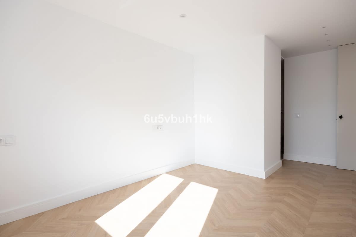 Appartement met drie slaapkamers in Málaga in Málaga - foto 17