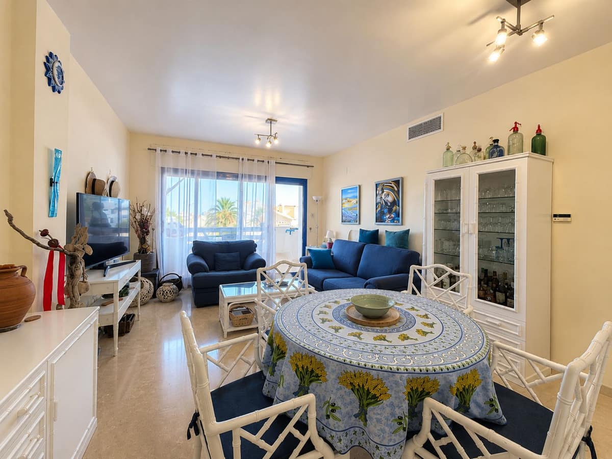 2 bedroom Apartment in Manilva in Manilva - foto 10