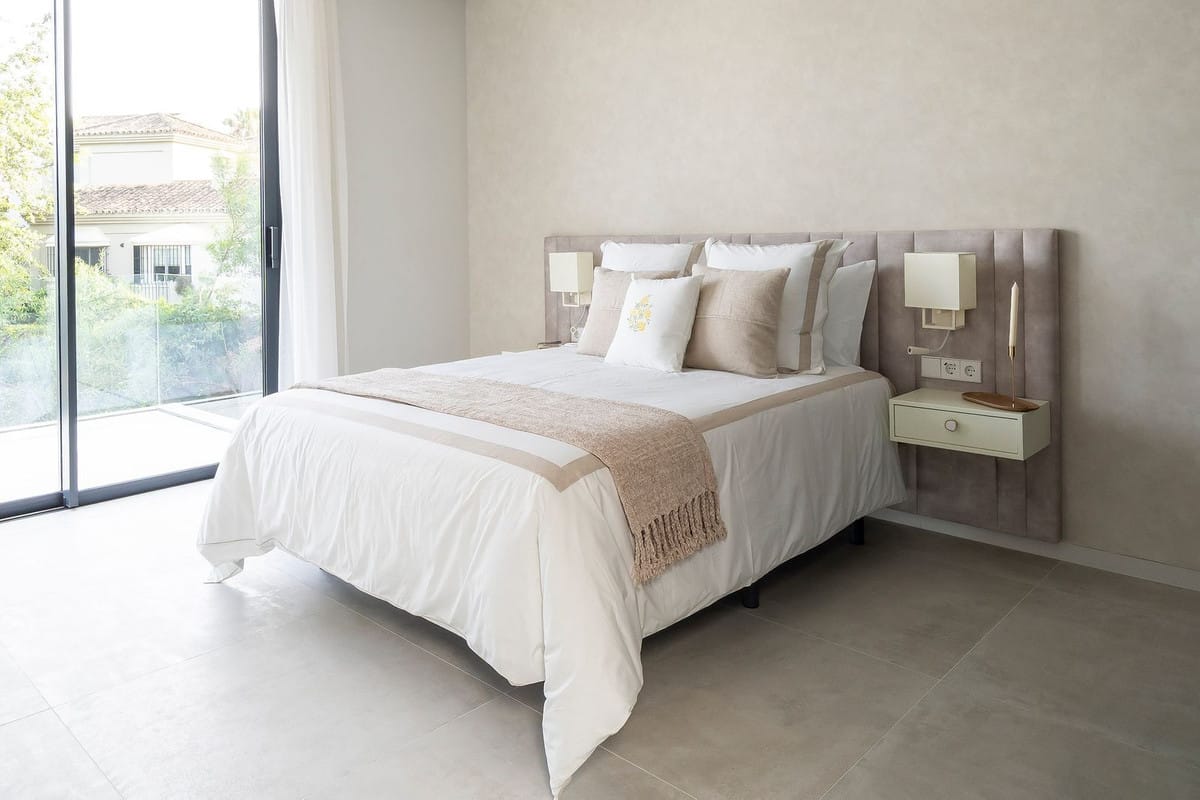 6-slaapkamer villa in El Paraiso in El Paraiso - foto 20