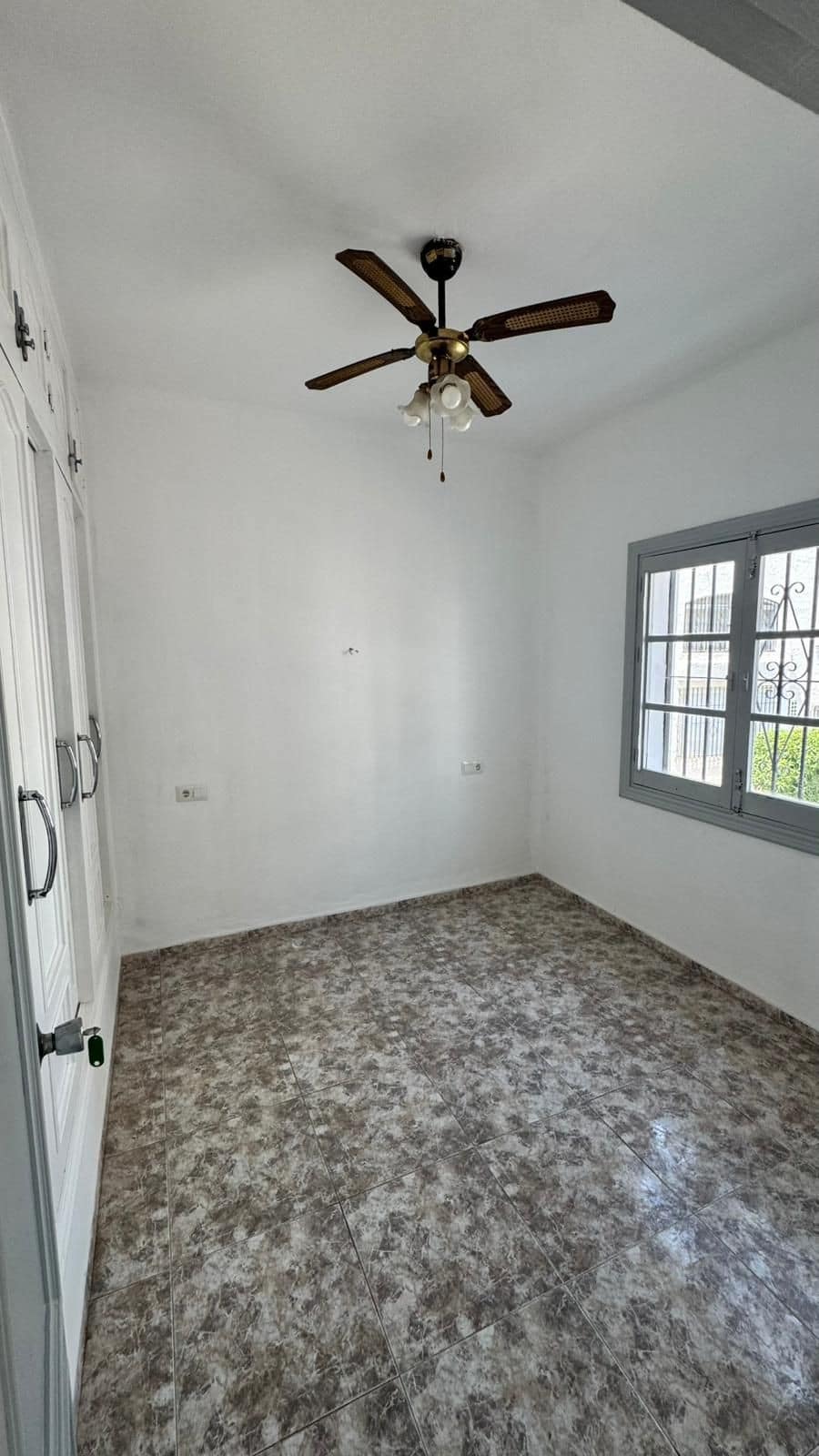 Drie-slaapkamerappartement in Estepona in Estepona - foto 18