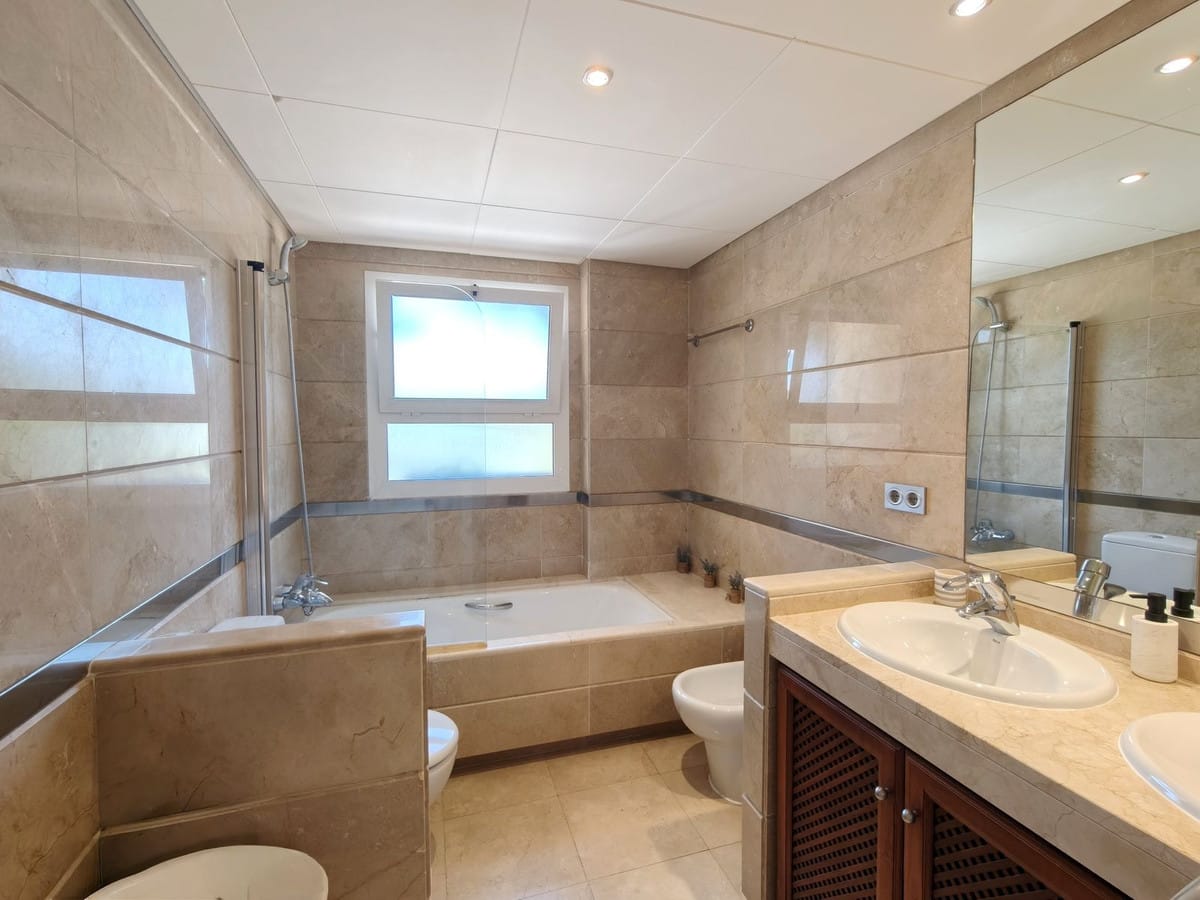 3-slaapkamer appartement in San Roque Club in San Roque Club - foto 11