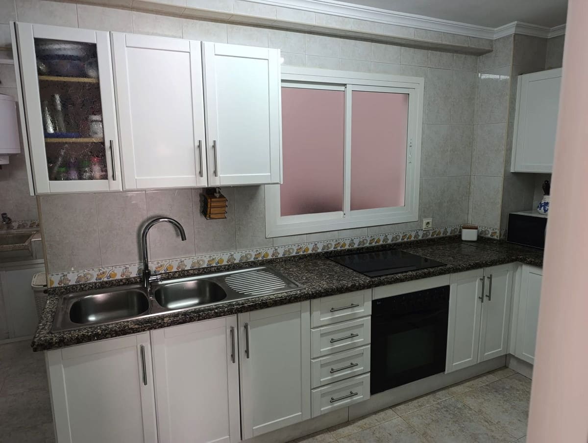 Appartement met 4 slaapkamers in Marbella in Marbella - foto 8