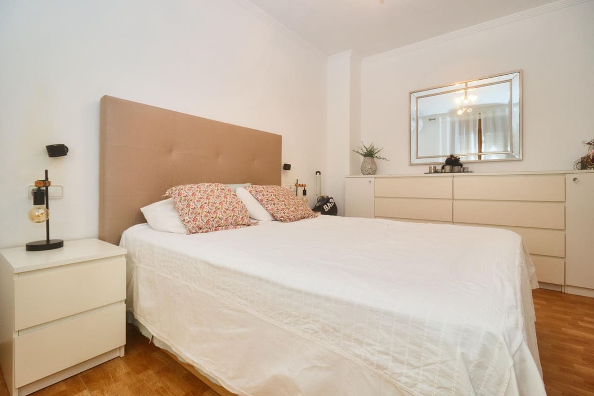 Hoekwoning met 4 slaapkamers in Fuengirola in Fuengirola - foto 5