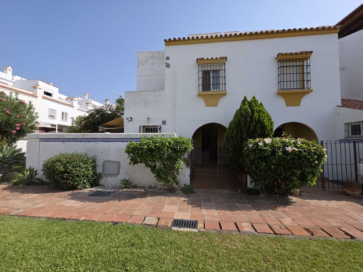 3-slaapkamerwoning aan het strand in Casares Playa in Casares Playa - foto 3