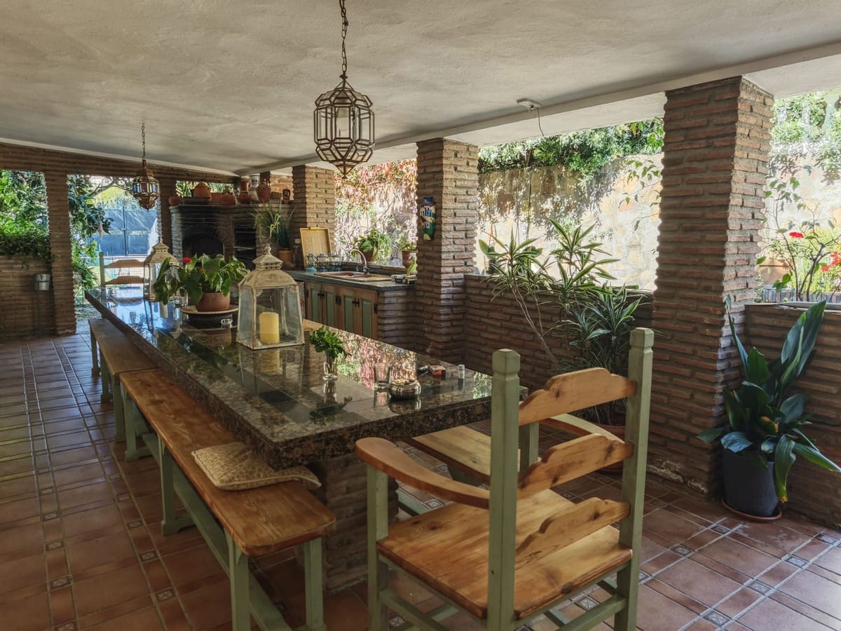 4-slaapkamer villa direct aan de golfbaan in San Luis de Sabinillas, Málaga in San Luis de Sabinillas - foto 14