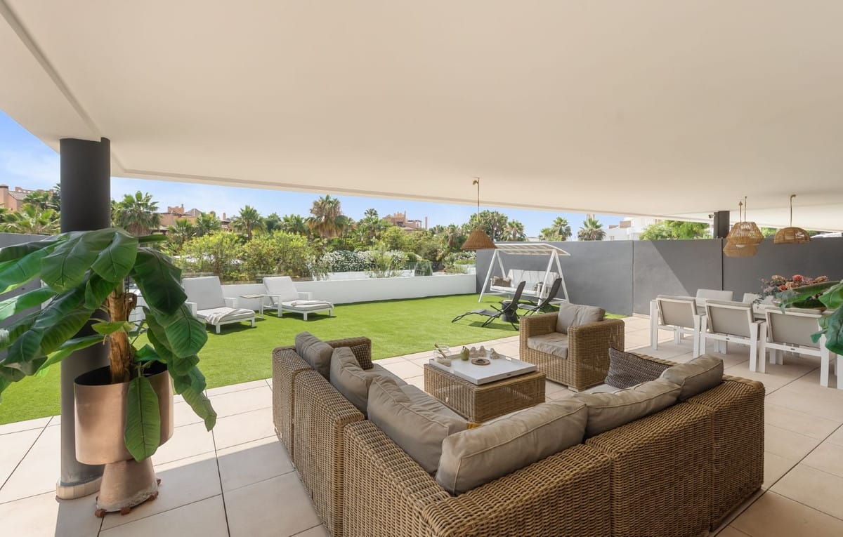 Luxueus 3-slaapkamer tuinappartement in Estepona in Estepona - foto 10