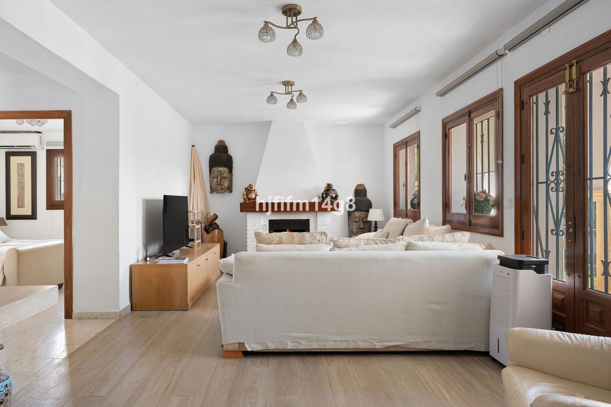 4-slaapkamer villa in La Campana, Nueva Andalucía in La Campana - foto 6