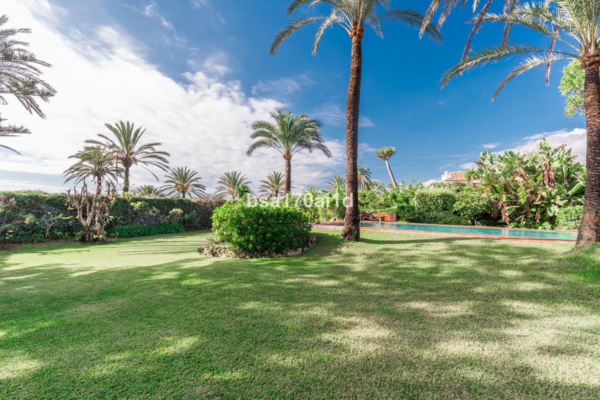 Villa met 5 slaapkamers in Los Monteros in Los Monteros - foto 7