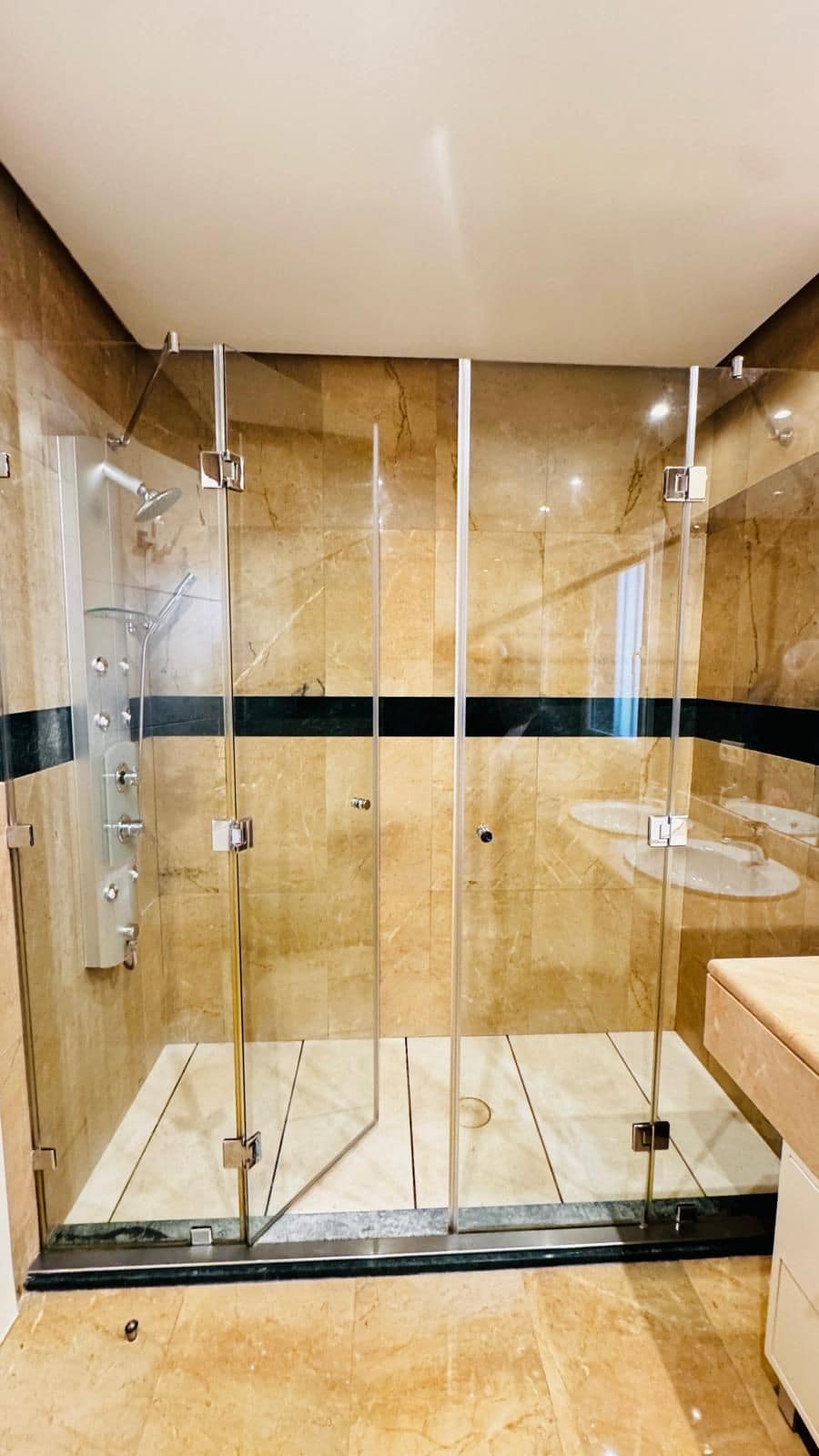 Moderne 2-slaapkamerappartement met zeezicht in Nueva Andalucía, Marbella in Nueva Andalucía - foto 5