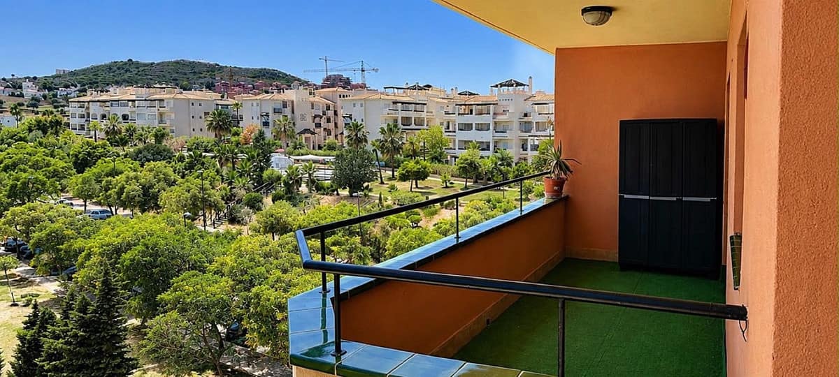 Licht 1-slaapkamer appartement met zeezicht-terras en privégarage – San Luis de Sabinillas in San Luis de Sabinillas - foto 3