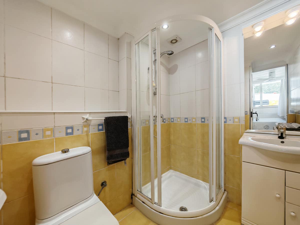 5-slaapkamer Town House te koop in Calahonda, Mijas Costa in Calahonda - foto 20