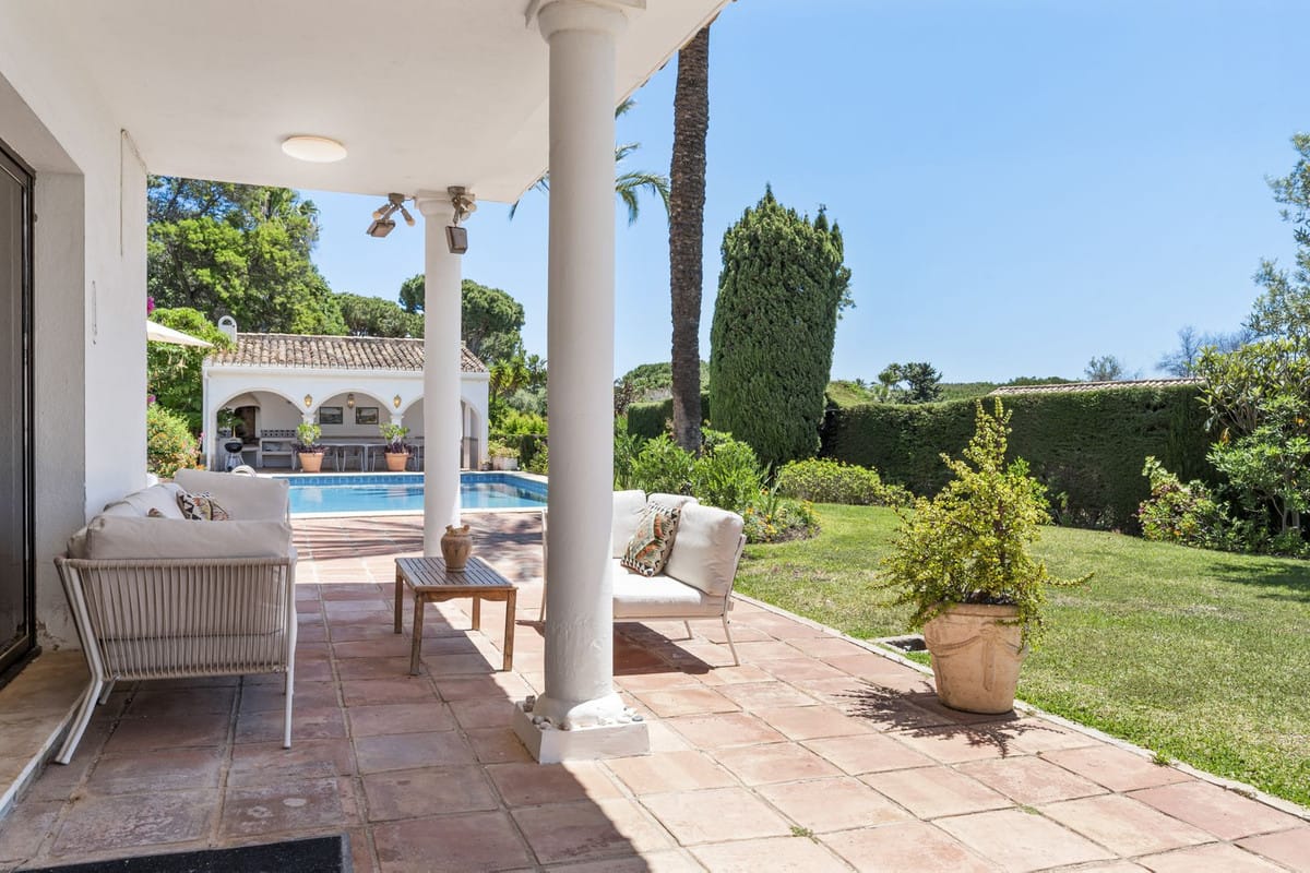 Villa met 4 slaapkamers in Las Chapas in Las Chapas - foto 4
