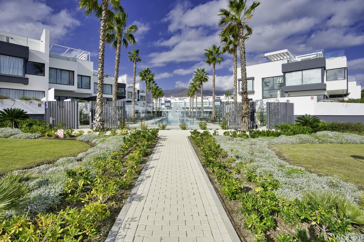 4-slaapkamer villa in Estepona in Estepona - foto 2