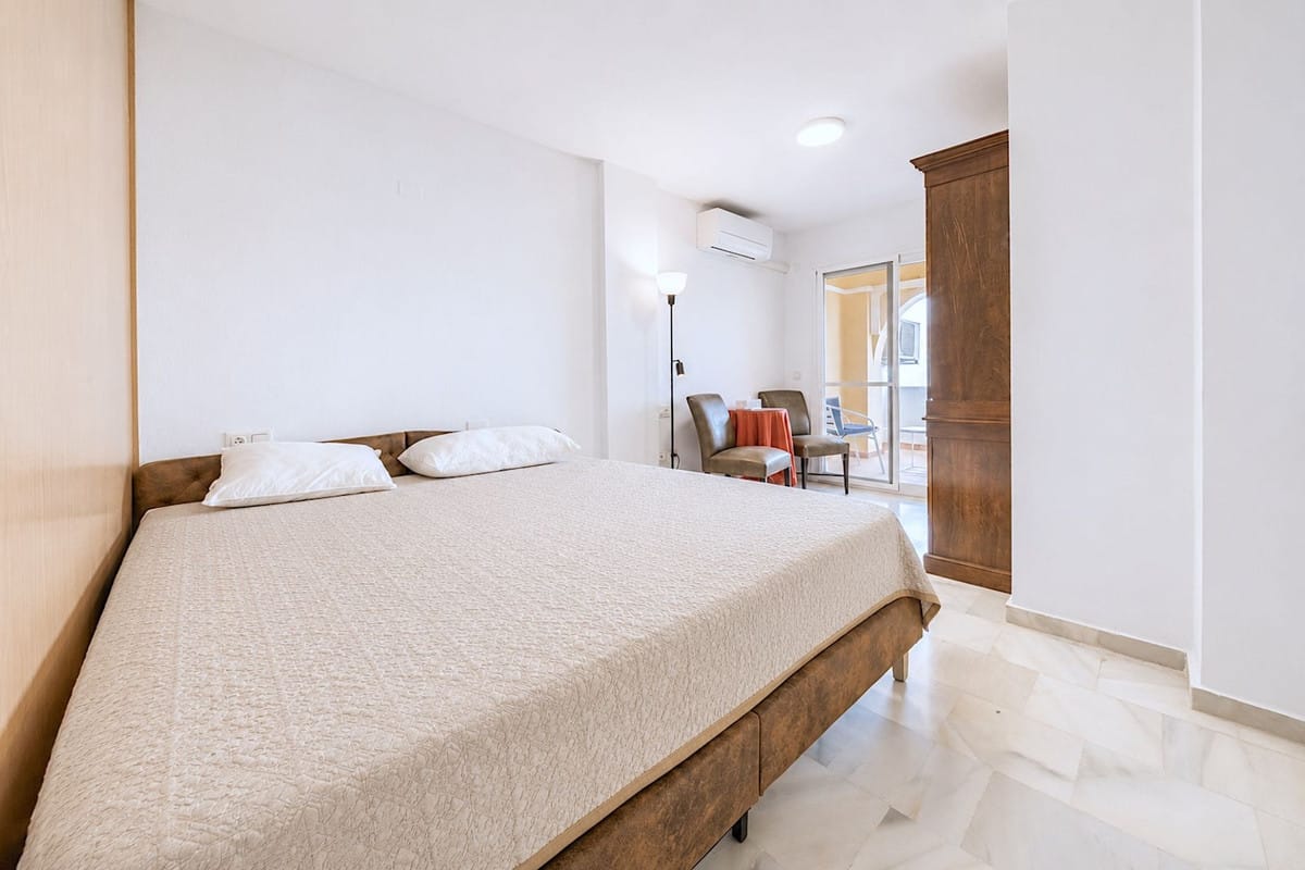 5-slaapkamer duplex-appartement aan het strand in Estepona in Estepona - foto 13