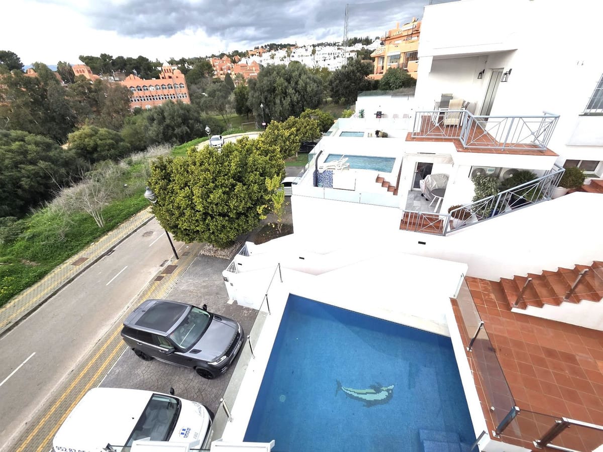 4-slaapkamer villa in Artola met privézwembad in Artola - foto 9