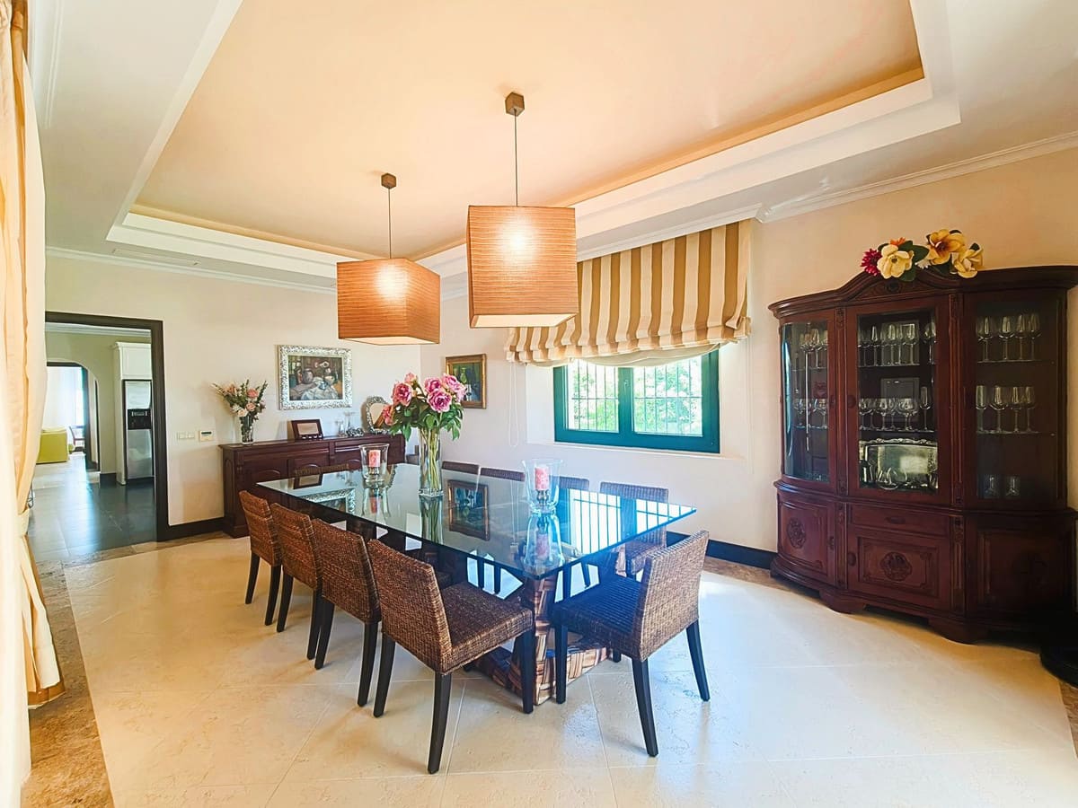 7-slaapkamer villa aan Frontline Golf in San Roque Club in San Roque Club - foto 13