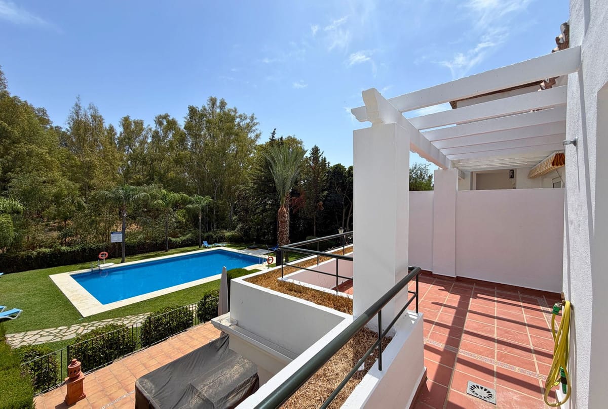 2 bedroom Apartment in Nueva Andalucía in Nueva Andalucía - foto 3