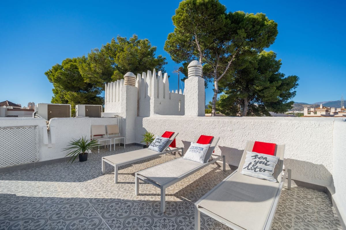 4 slaapkamer huis in Nueva Andalucía in Nueva Andalucía - foto 5