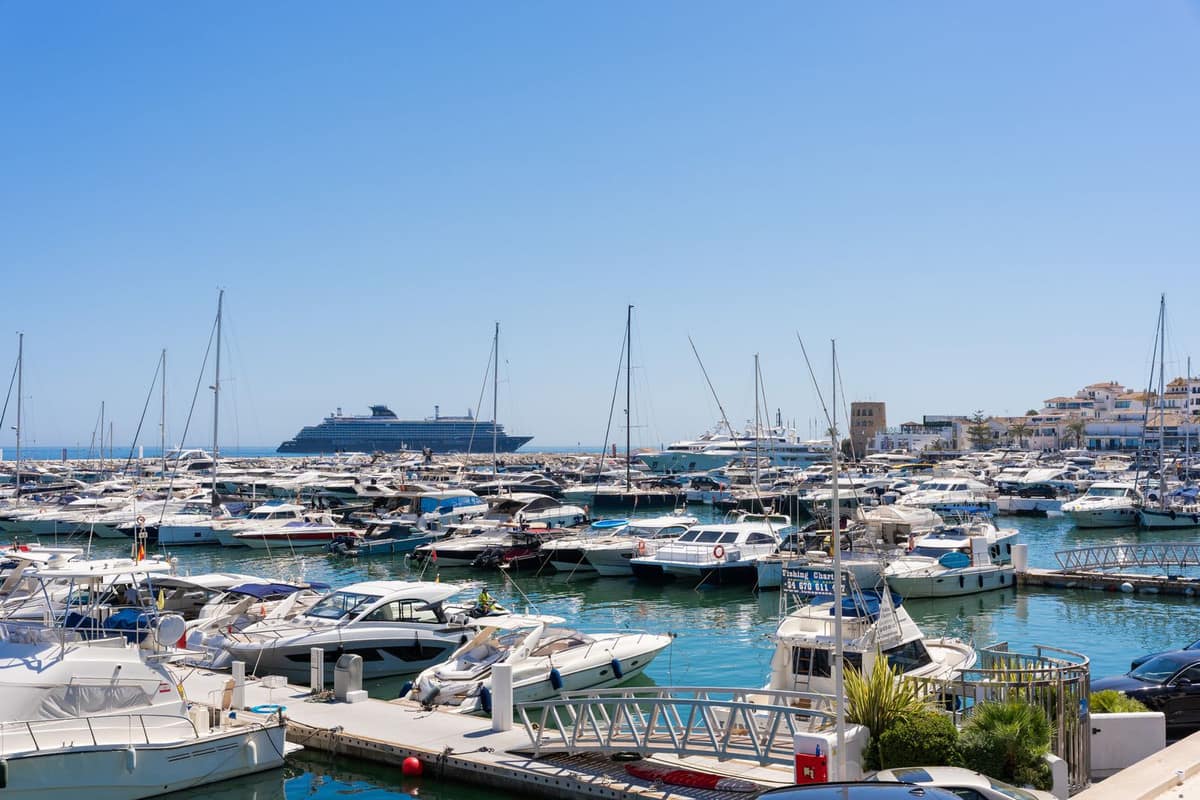 1 bedroom Apartment in Puerto Banús in Puerto Banús - foto 15