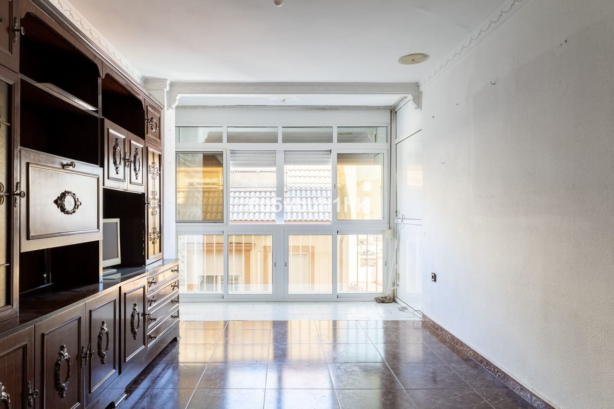 2 bedroom Apartment in Fuengirola in Fuengirola - foto 3