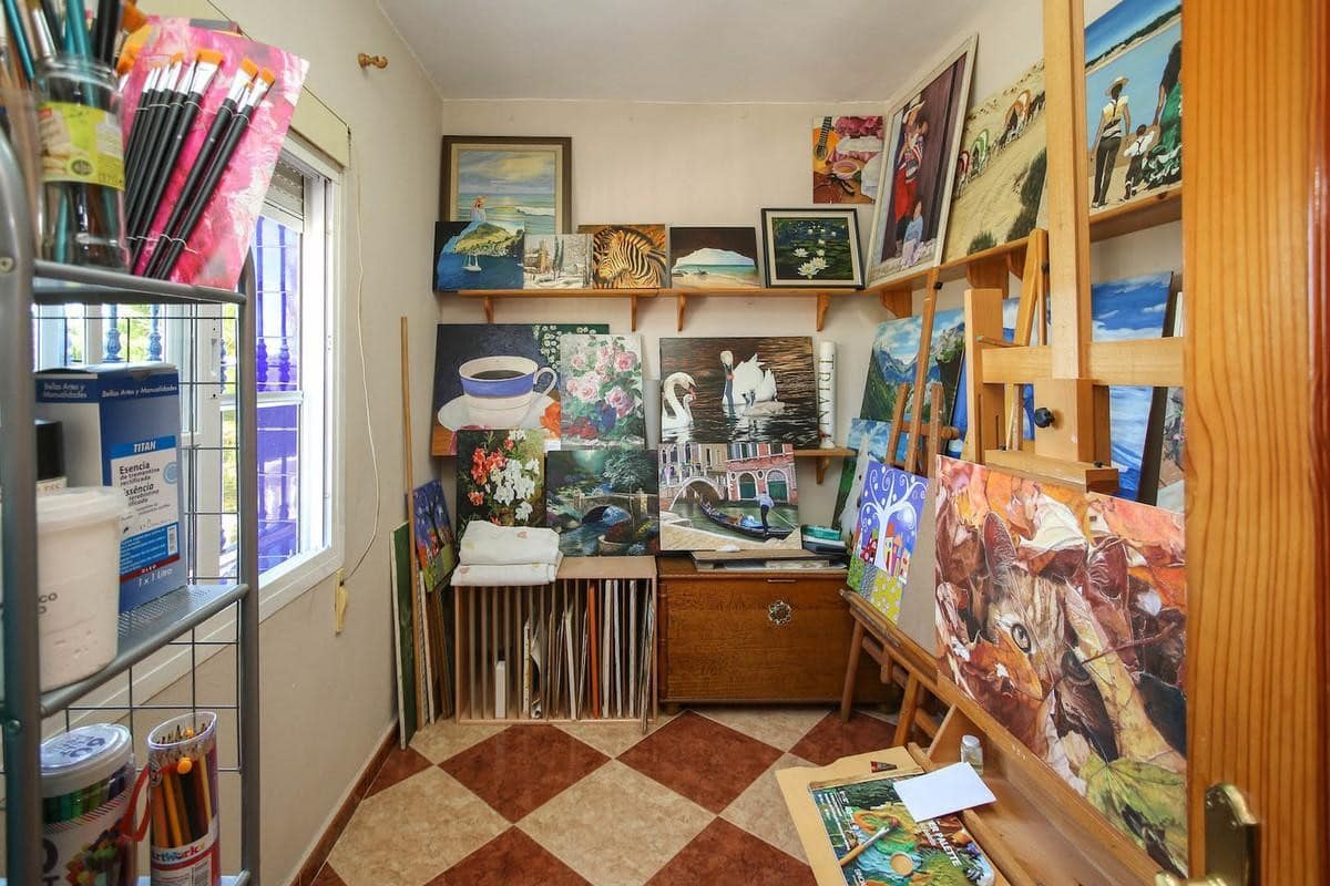 Drie woningen op één perceel in Alhaurín de la Torre – 5 slaapkamers, 4 badkamers in Alhaurín de la Torre - foto 17