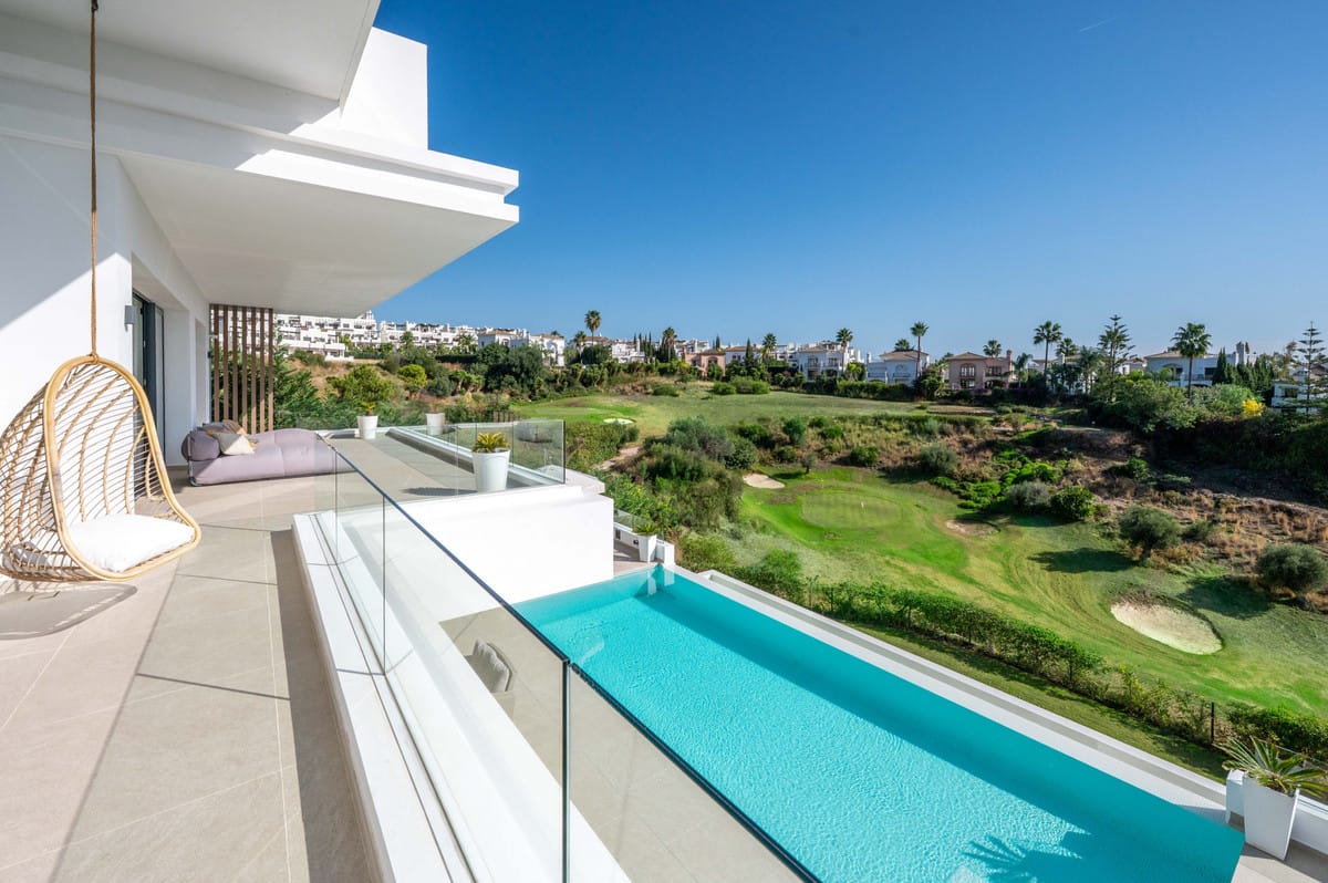 Villa met 6 slaapkamers in Estepona in Estepona - foto 10