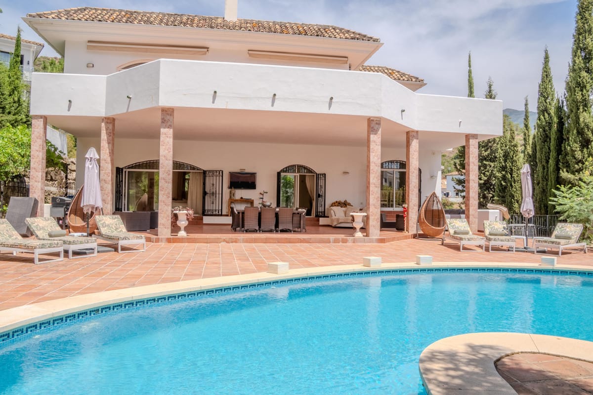 Villa met zes slaapkamers in Benahavís in Benahavís - foto 2