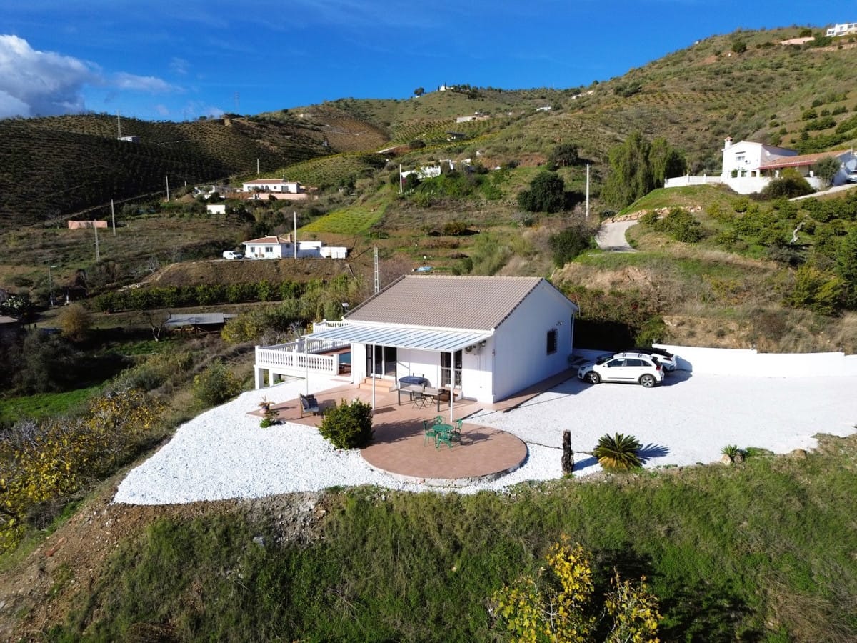 Villa met 2 slaapkamers in Moclinejo in Moclinejo - foto 2