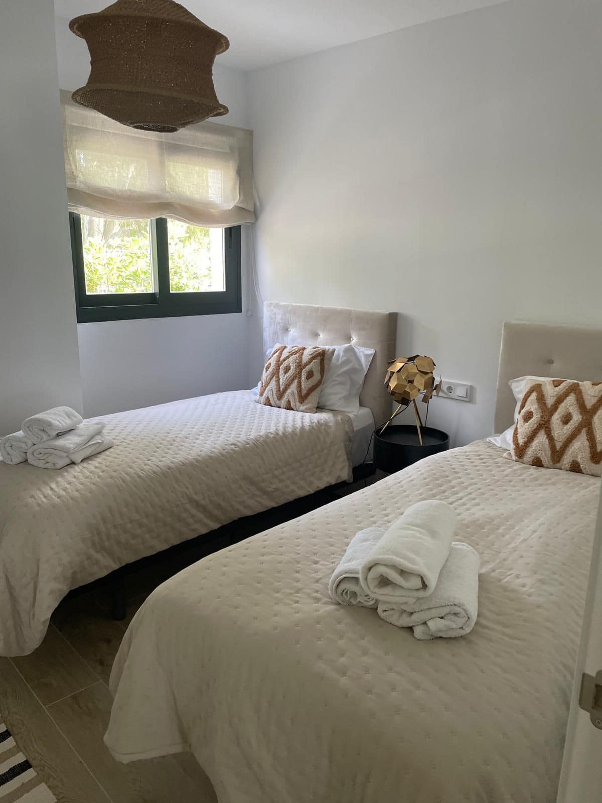 Begane grond hoekappartement met 2 slaapkamers in Estepona in Estepona - foto 10