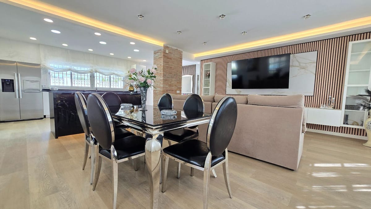 Villa met 5 slaapkamers in Torremolinos in Torremolinos - foto 4