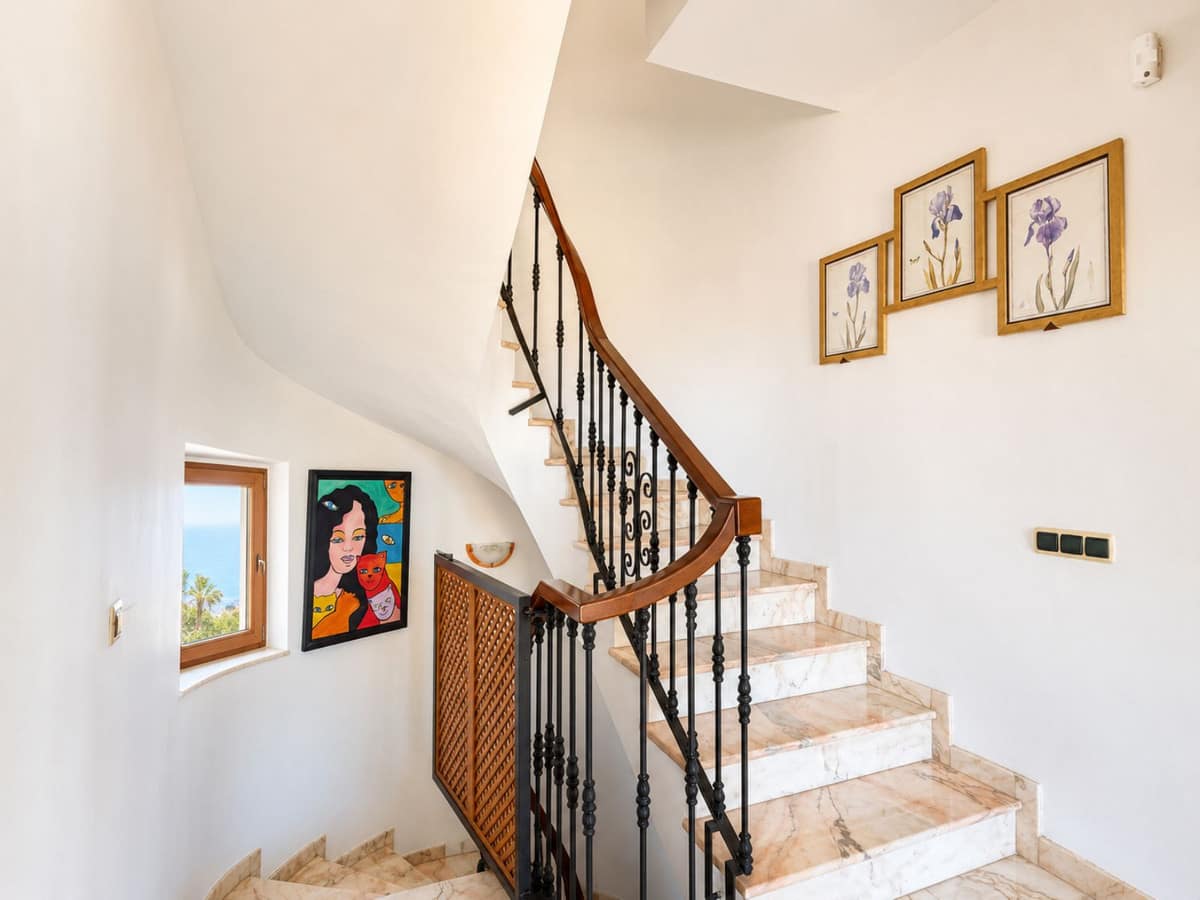 7-slaapkamer villa in Marbella met renovatiepotentieel in Marbella - foto 11