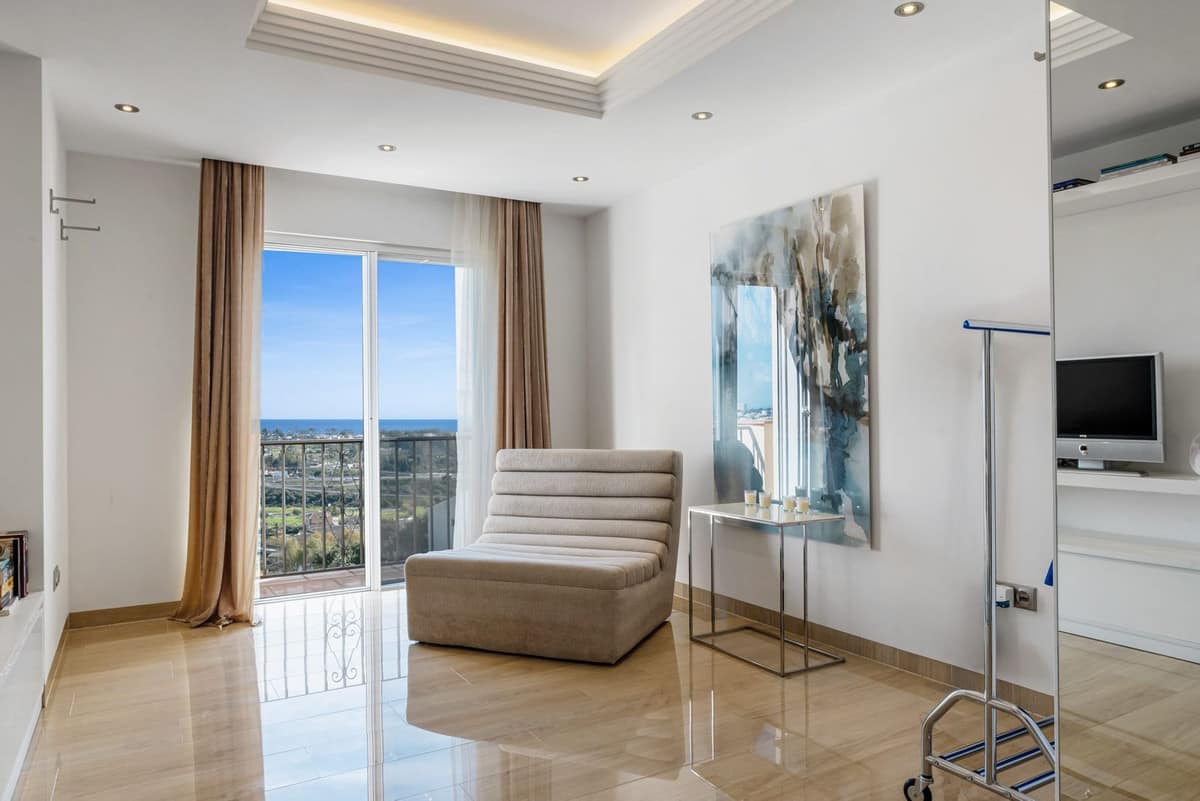 Topkwaliteit penthouse met 4 slaapkamers in Benahavís in Benahavís - foto 13