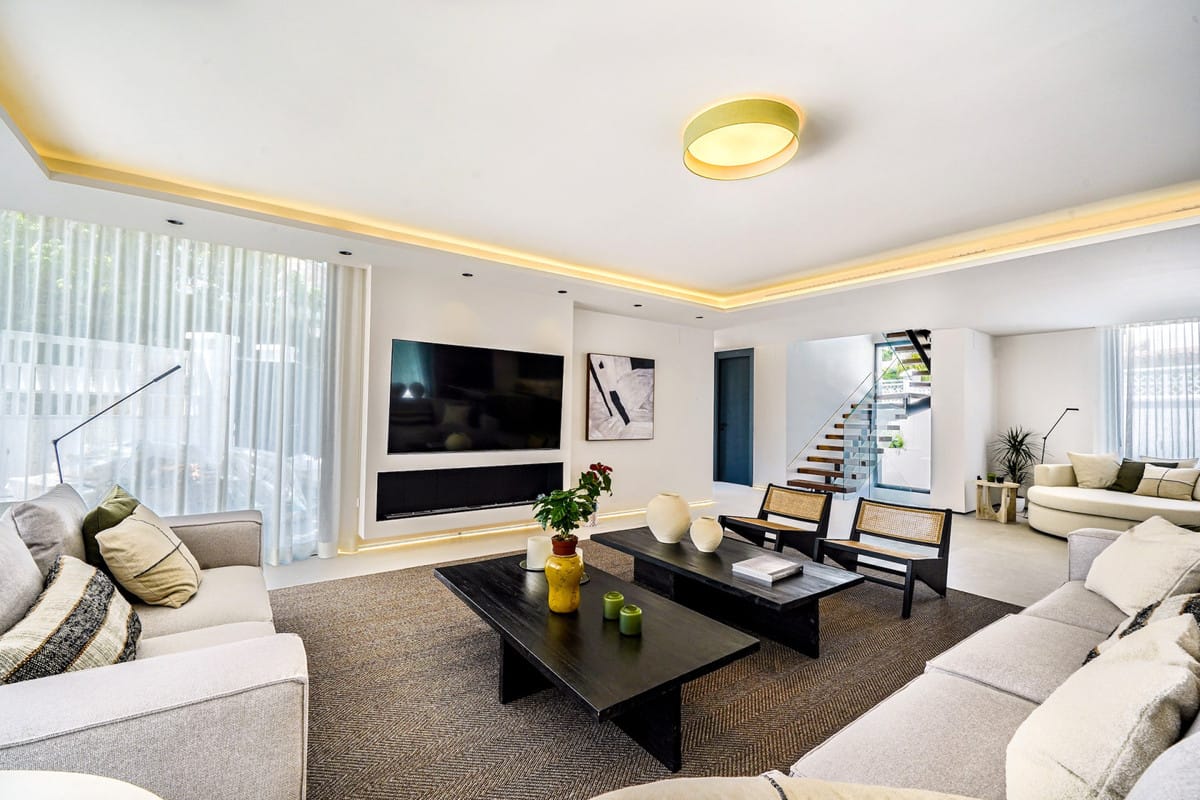 Vijf-slaapkamer villa in Nueva Andalucía in Nueva Andalucía - foto 15