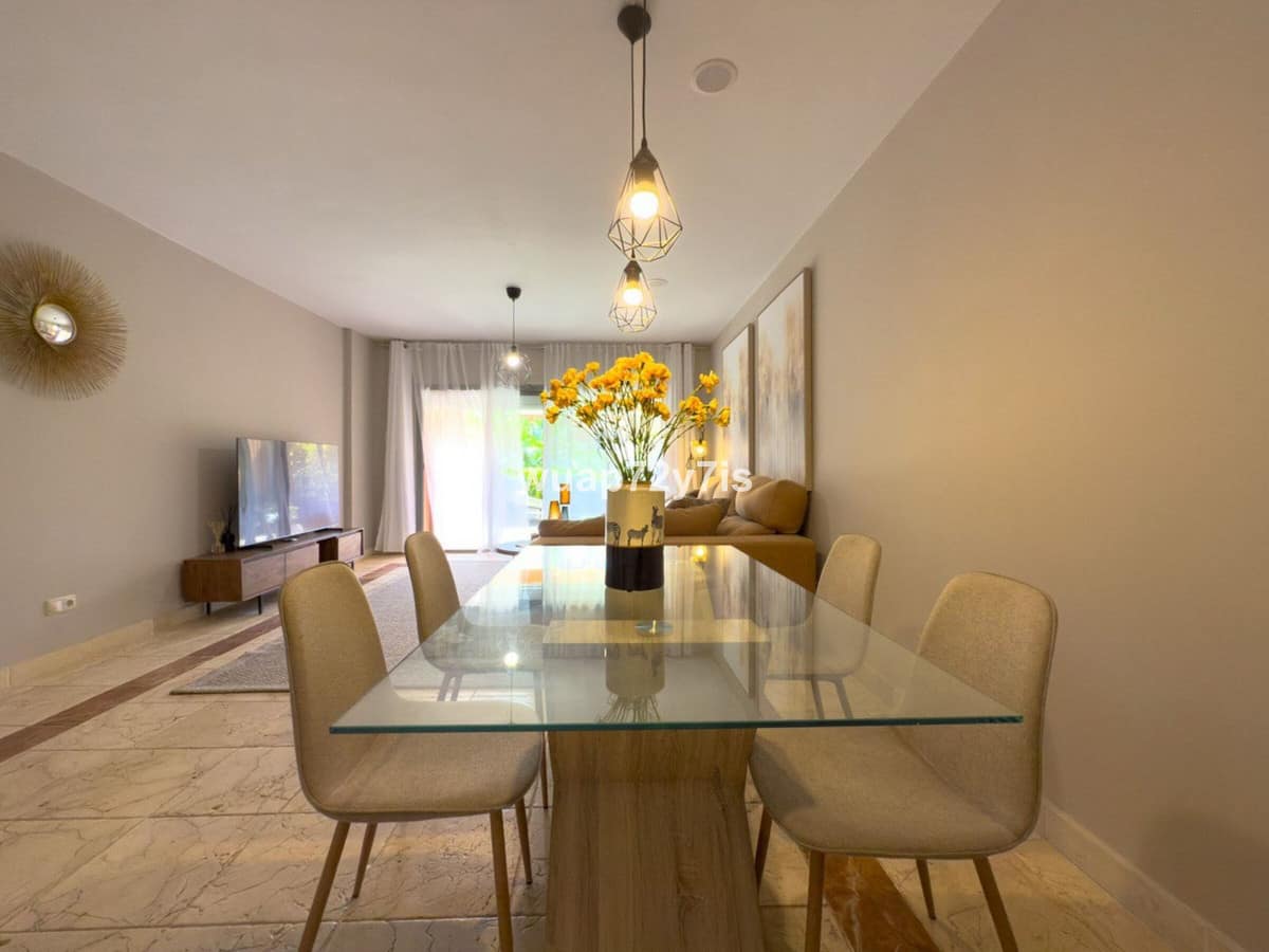 Begane grond appartement met 3 slaapkamers in Benatalaya, Estepona in Estepona - foto 5