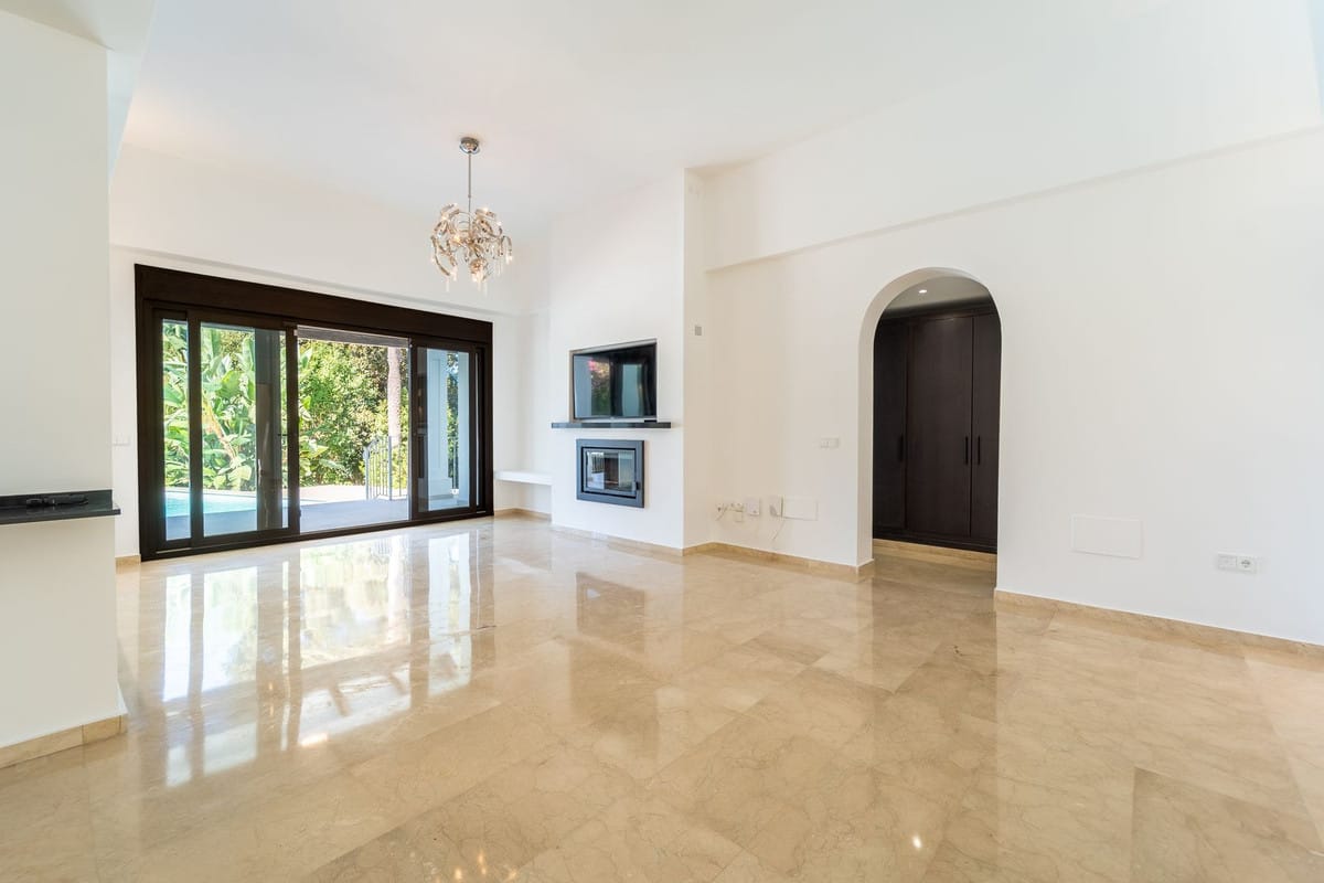 Villa met 5 slaapkamers in El Rosario in El Rosario - foto 12