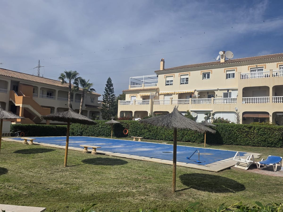 Appartement met 2 slaapkamers in Torrox Costa in Torrox Costa - foto 2